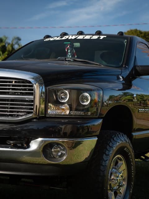 DODGE RAM 2500 SLT - Imagem 7