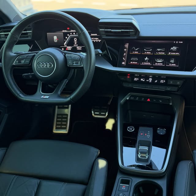 AUDI A3 PERFORMANCE BLACK MHEV TFSI - Imagem 5