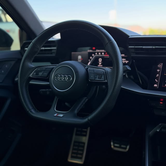 AUDI A3 PERFORMANCE BLACK MHEV TFSI - Imagem 7