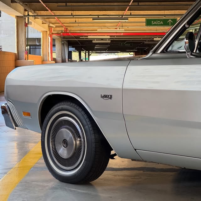 DODGE LE BARON - Imagem 13