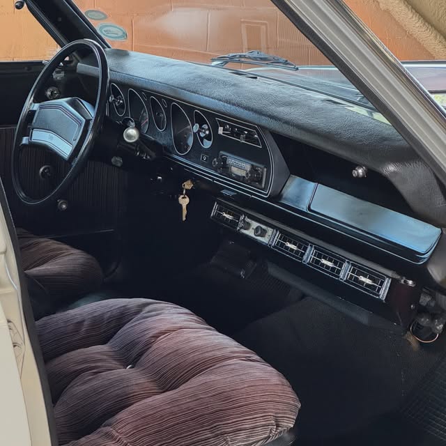 DODGE LE BARON - Imagem 8