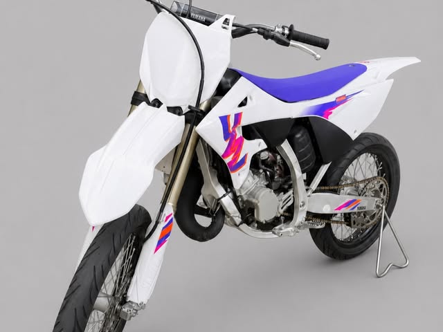 YAMAHA YZ 125 50TH SPECIAL EDITION - Imagem 3
