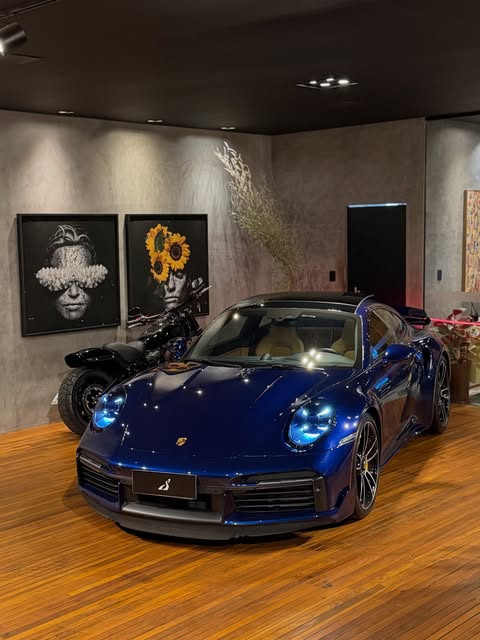 PORSCHE 911 TURBO S - Imagem 14