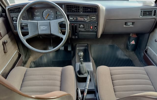 CHEVROLET MONZA SLE - Imagem 8