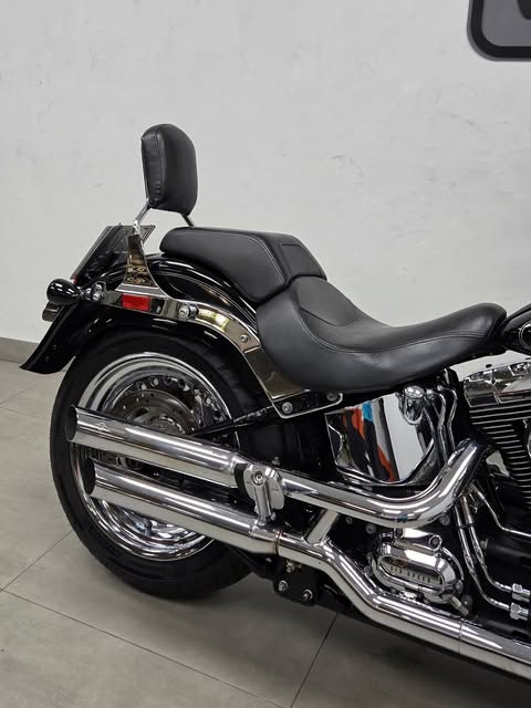 HARLEY-DAVIDSON SOFTAIL FAT BOY - Imagem 4