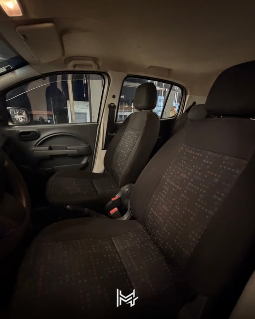 FIAT UNO VIVACE 1.0 COMPLETO - Imagem 4