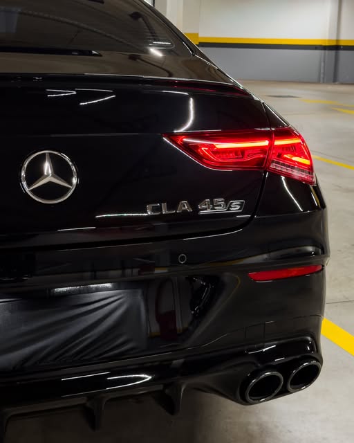 MERCEDES-BENZ CLA 45 S - Imagem 15
