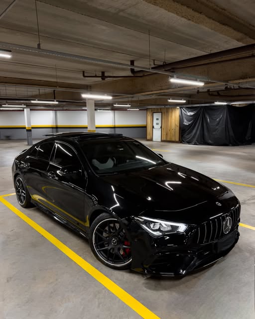 MERCEDES-BENZ CLA 45 S - Imagem 16