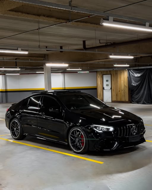 MERCEDES-BENZ CLA 45 S - Imagem 5