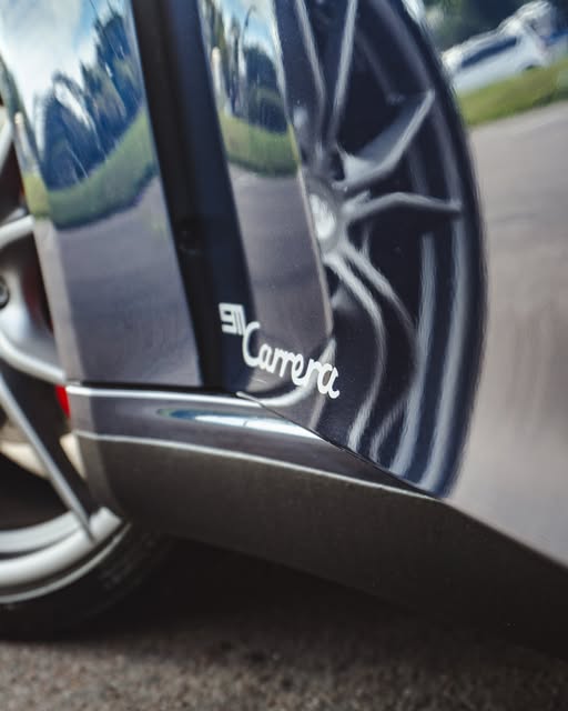 PORSCHE 911 CARRERA 991.2 - Imagem 8