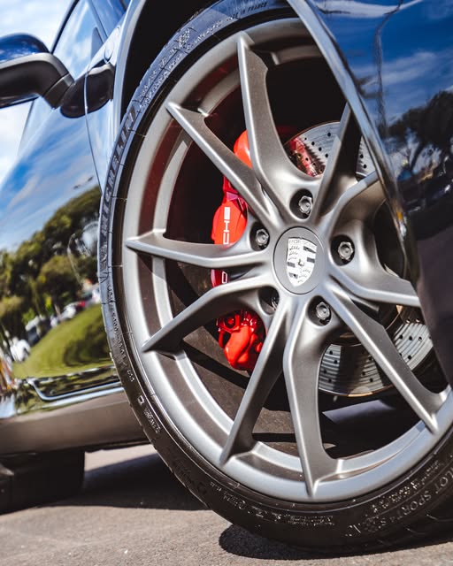 PORSCHE 911 CARRERA 991.2 - Imagem 9