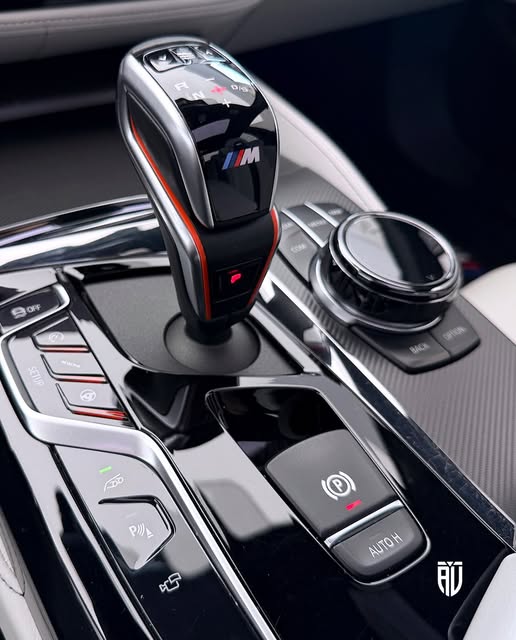 BMW M5 BLINDADO CARBON - Imagem 9
