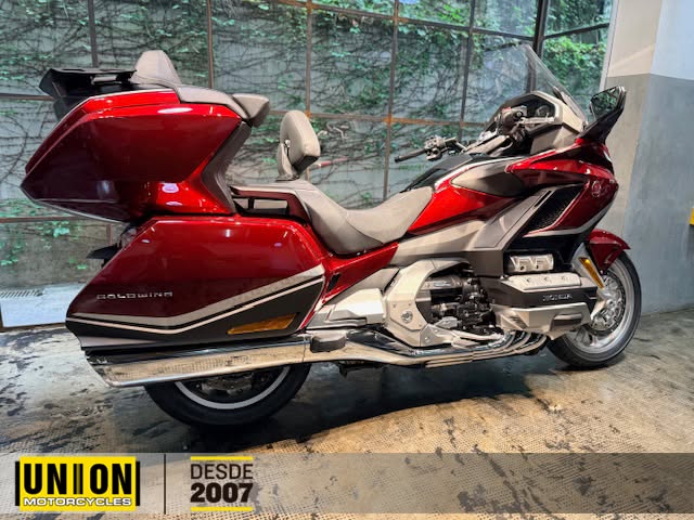 HONDA GL1800 GOLD WING TOUR - Imagem 7