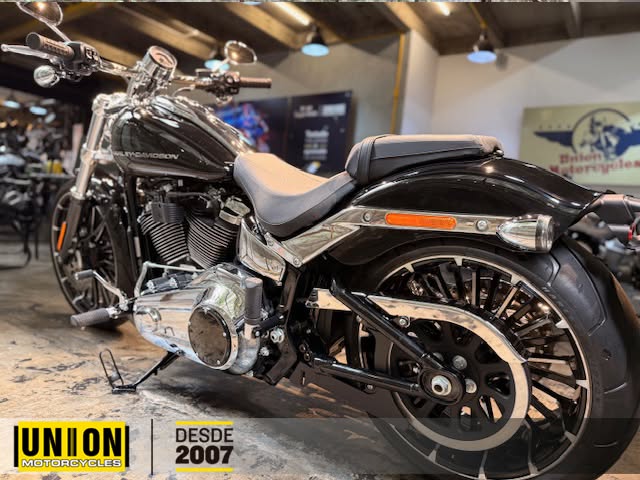 HARLEY-DAVIDSON BREAKOUT 117 - Imagem 8
