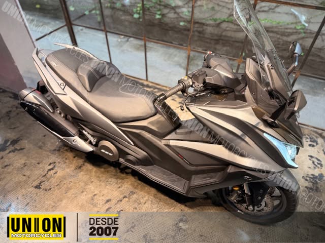 KYMCO AK 550 - Imagem 3