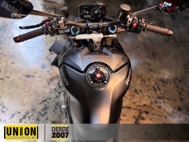 DUCATI STREETFIGHTER V4S - Imagem 9