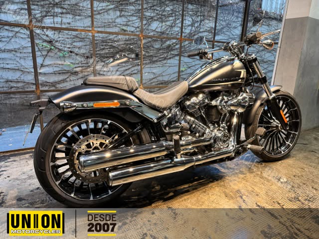HARLEY-DAVIDSON BREAKOUT 117 - Imagem 7