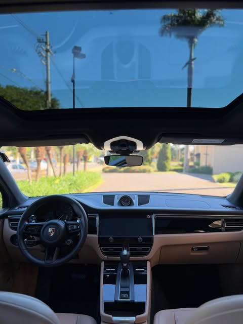 PORSCHE MACAN T - Imagem 15