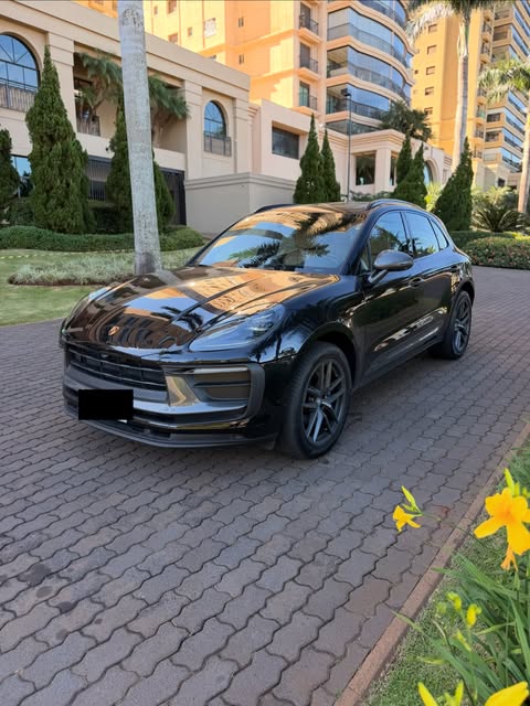 PORSCHE MACAN T - Imagem 8