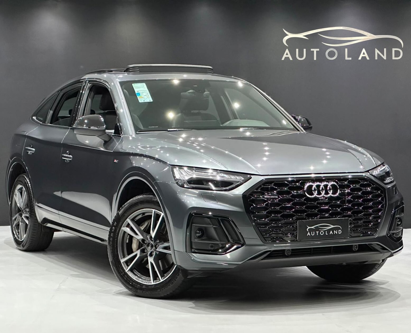 AUDI Q5 2.0 TFSIE PHEV SPORTBACK PERFORMANCE BLACK QUATTRO S TRONIC - Imagem 2