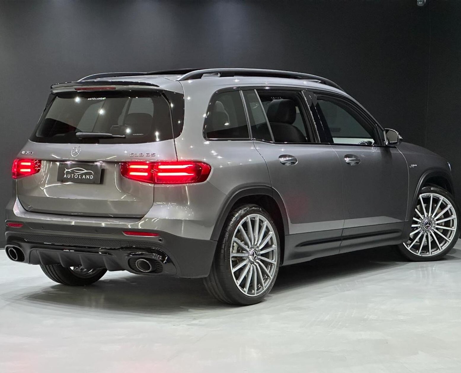 MERCEDES-BENZ GLB 35 AMG 2.0 MHEV 4MATIC SPEEDSHIFT - Imagem 5