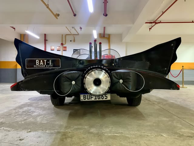 BATMÓVEL TRIBUTO BATMOBILE 1966 - Imagem 6