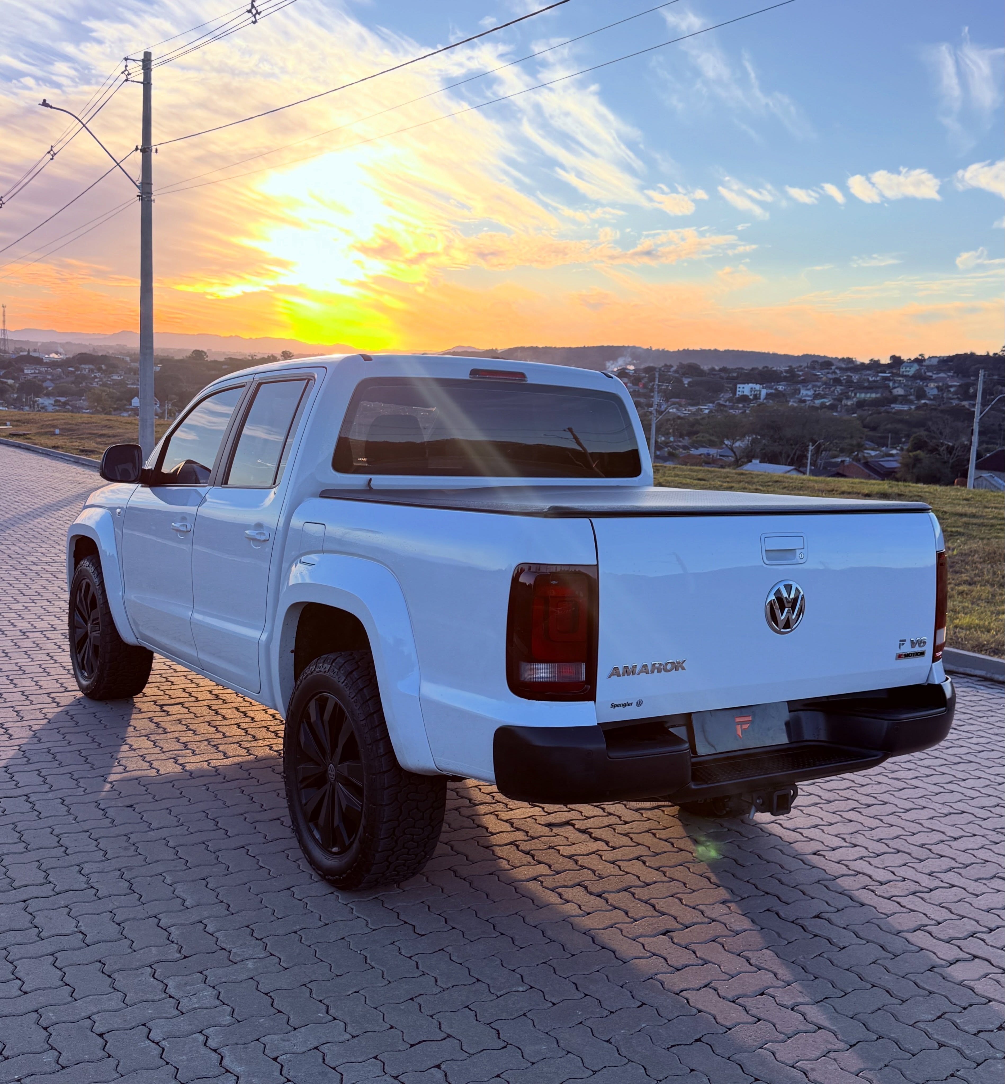 VOLKSWAGEN AMAROK COMFORTLINE - Imagem 11