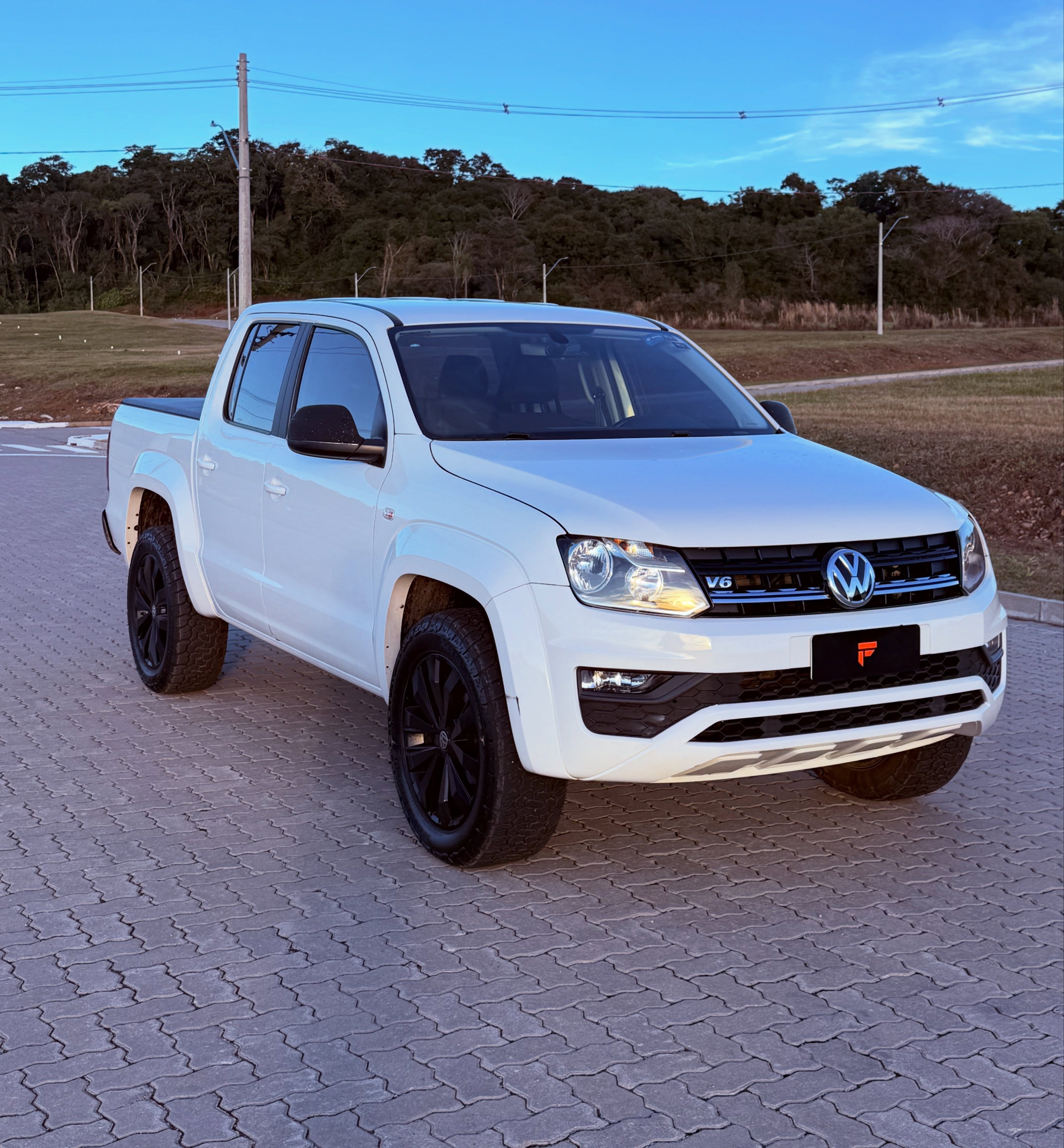 VOLKSWAGEN AMAROK COMFORTLINE - Imagem 3
