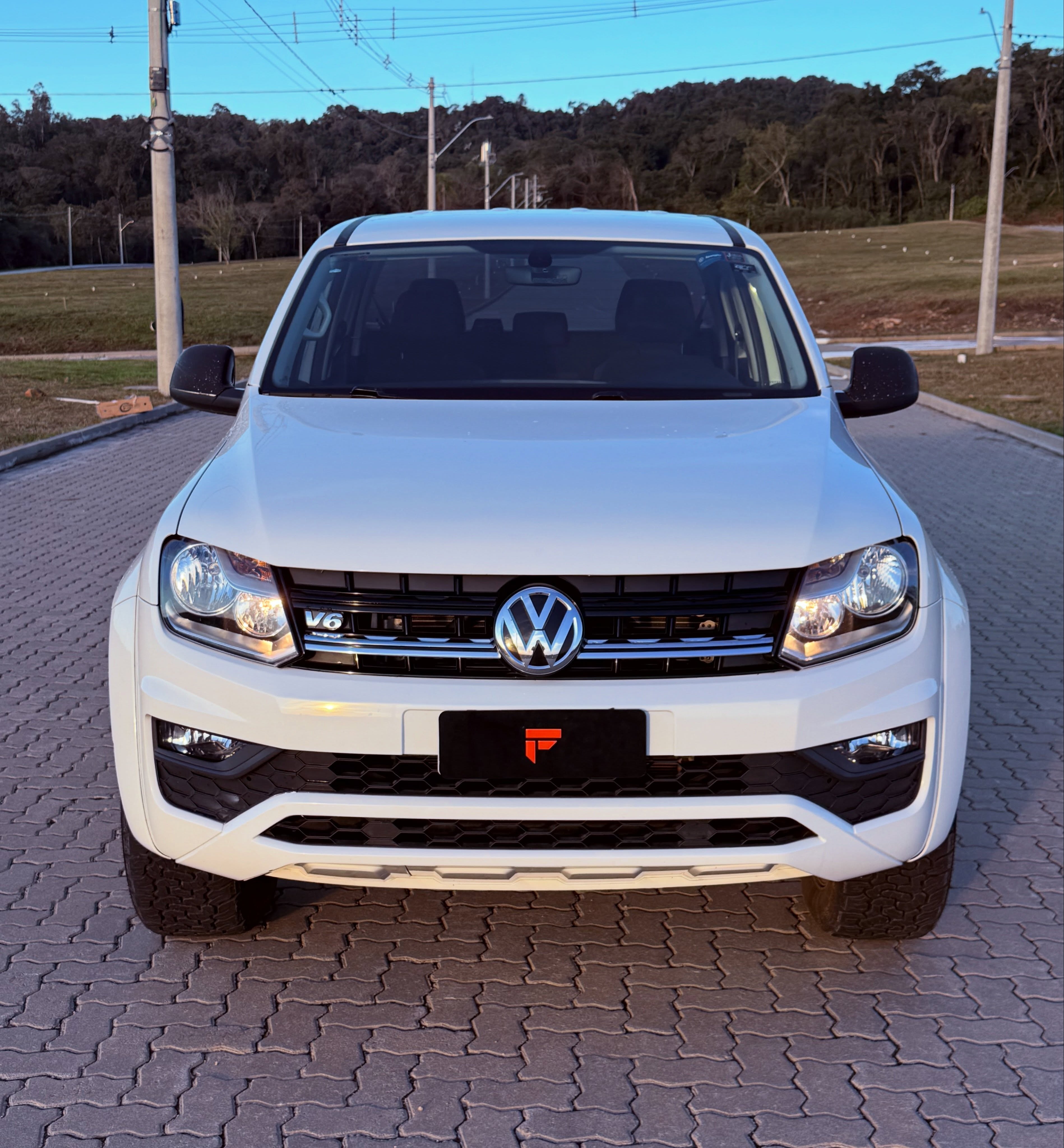 VOLKSWAGEN AMAROK COMFORTLINE - Imagem 4