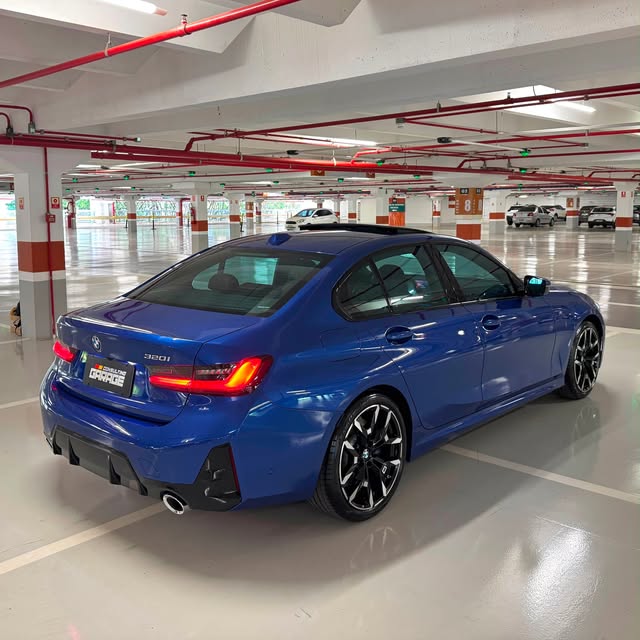 BMW 320I M SPORT - Imagem 4