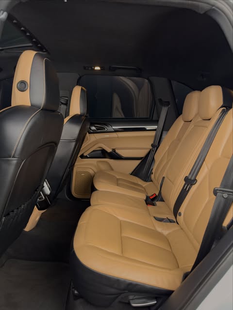 PORSCHE CAYENNE S - Imagem 4