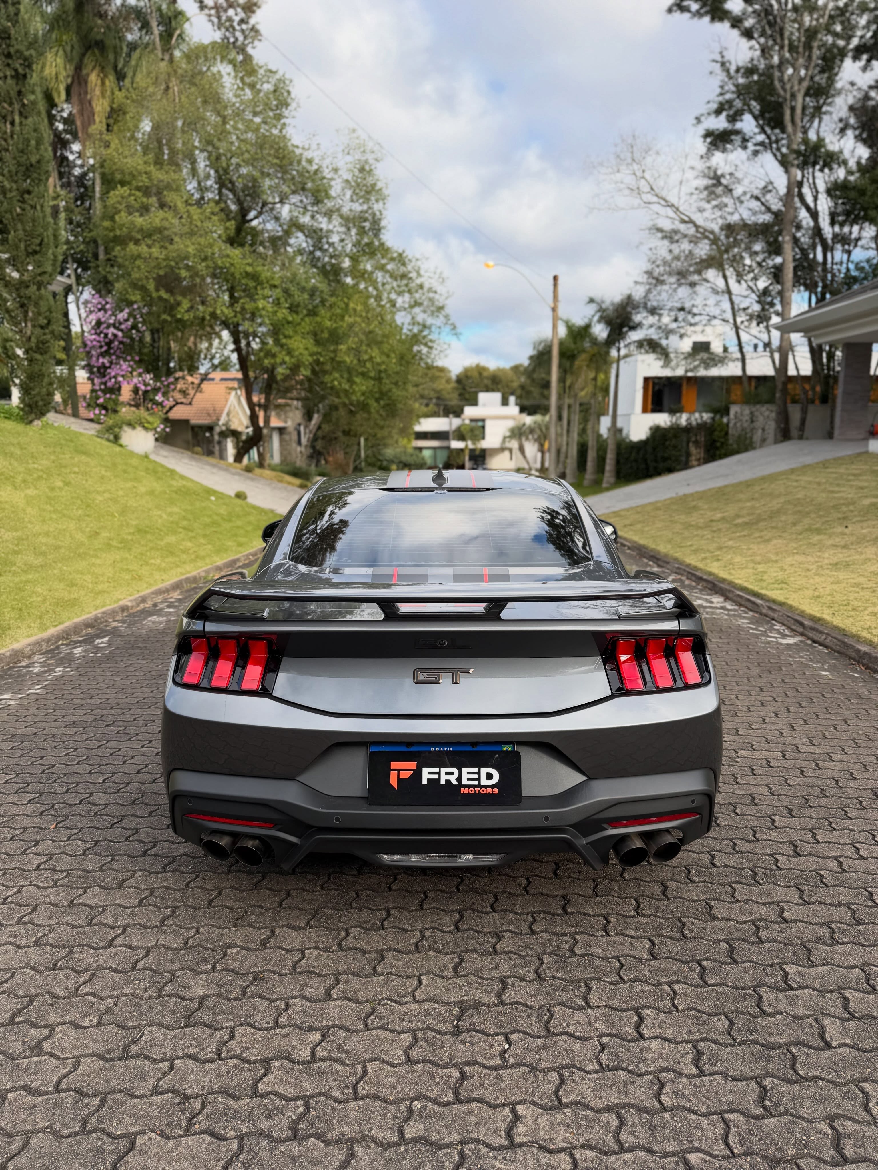 FORD MUSTANG GT PERFORMANCE 5.0 V8 - Imagem 6