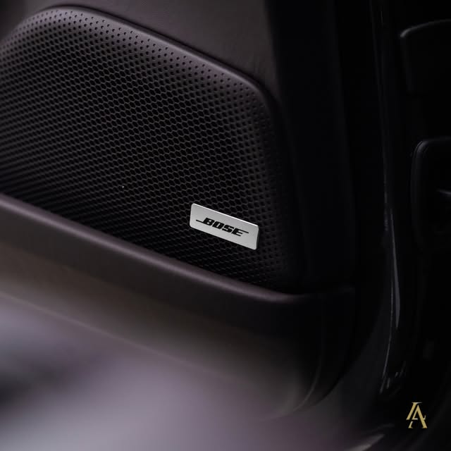 PORSCHE PANAMERA 4 E-HYBRID - Imagem 11
