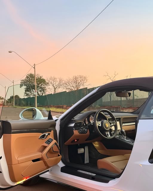 PORSCHE 911 TURBO S CABRIOLET - Imagem 4