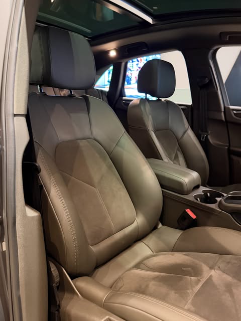 PORSCHE MACAN - Imagem 13