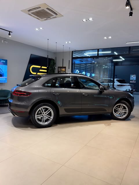 PORSCHE MACAN - Imagem 3