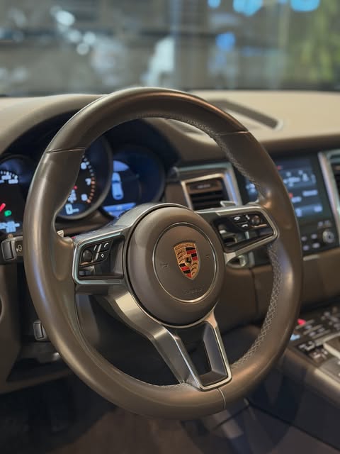 PORSCHE MACAN - Imagem 8