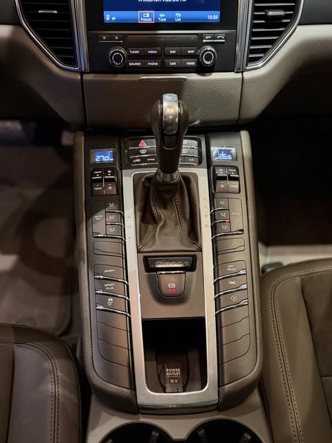 PORSCHE MACAN - Imagem 9