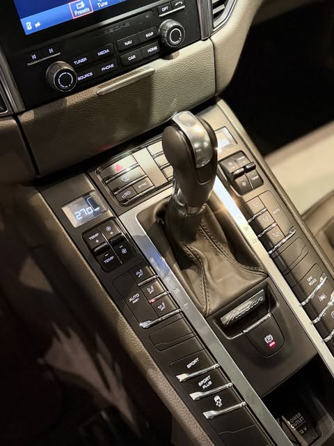 PORSCHE MACAN - Imagem 10