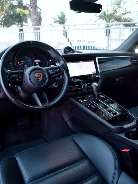 PORSCHE MACAN - Imagem 5