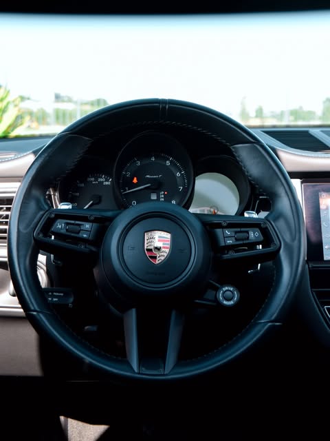 PORSCHE MACAN - Imagem 8