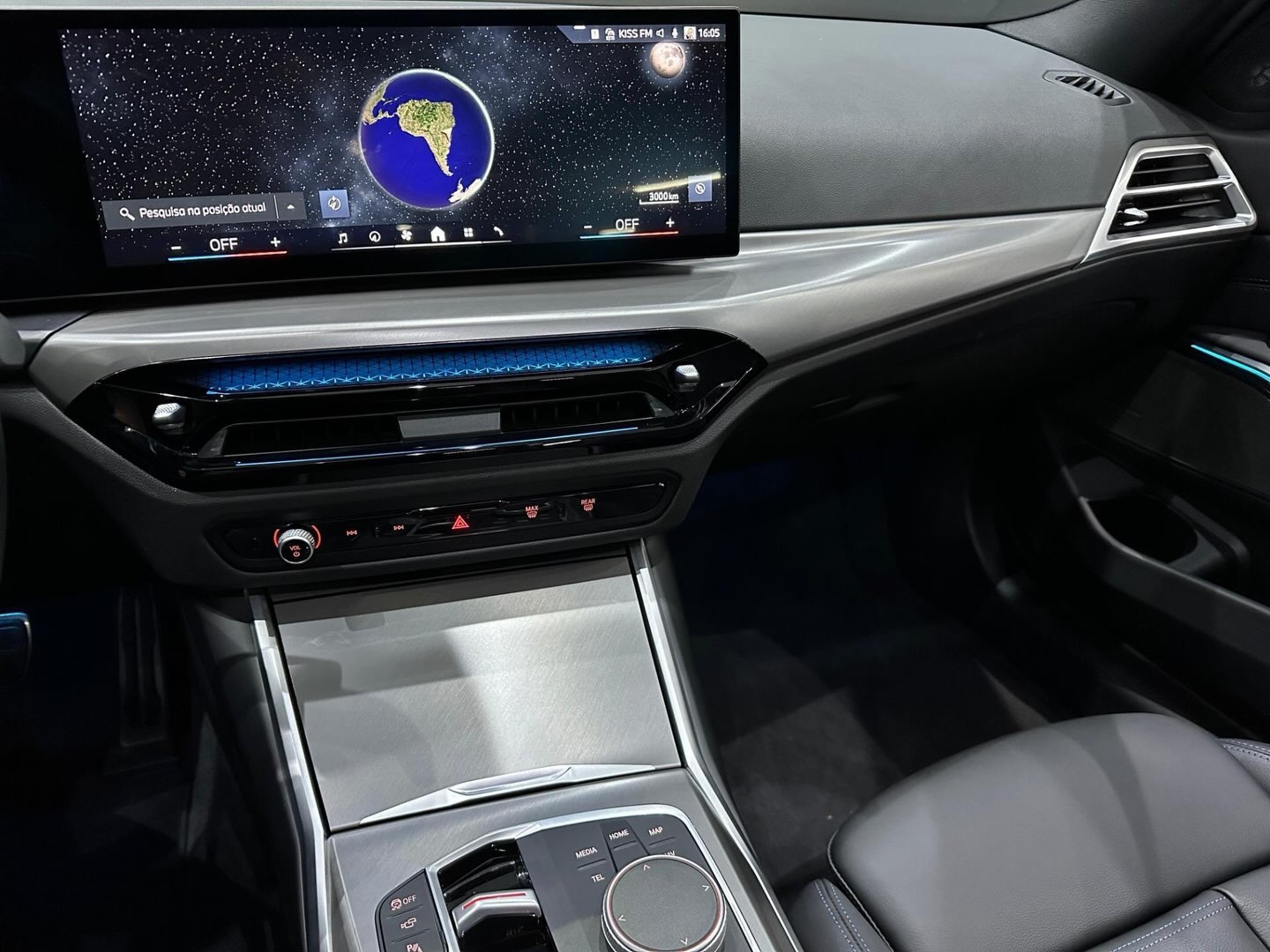 BMW 330E M SPORT AUTOMÁTICO - Imagem 6