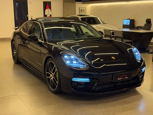 PORSCHE PANAMERA TURBO S HÍBRIDA - Imagem 3