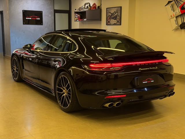 PORSCHE PANAMERA TURBO S HÍBRIDA - Imagem 6