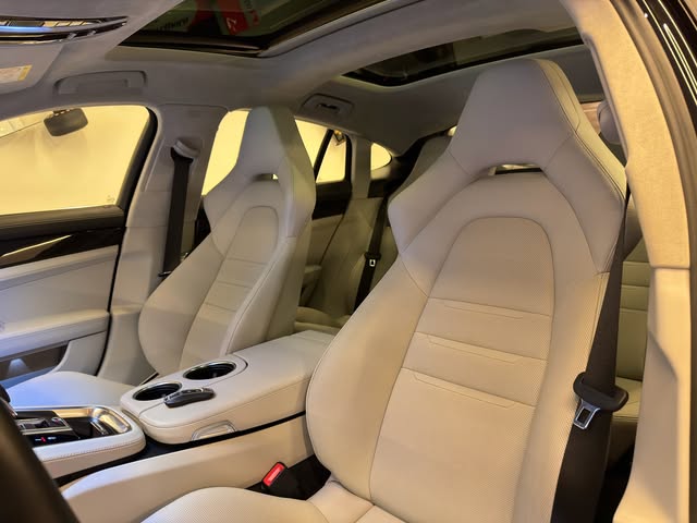 PORSCHE PANAMERA TURBO S HÍBRIDA - Imagem 7