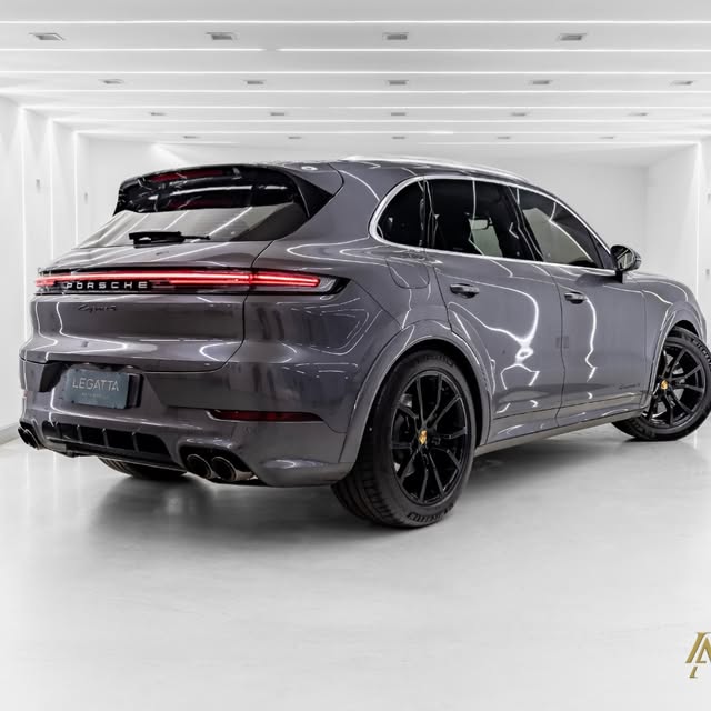 PORSCHE CAYENNE S - Imagem 2