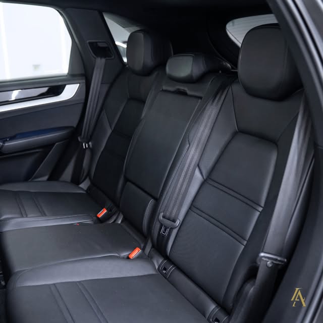 PORSCHE CAYENNE S - Imagem 7