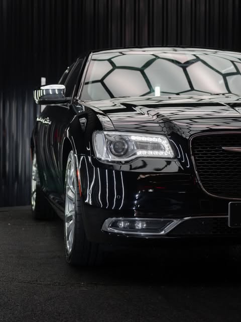 CHRYSLER 300C - Imagem 5