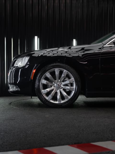 CHRYSLER 300C - Imagem 9