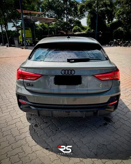AUDI Q3 SPORTBACK PERFORMANCE BLACK - Imagem 5